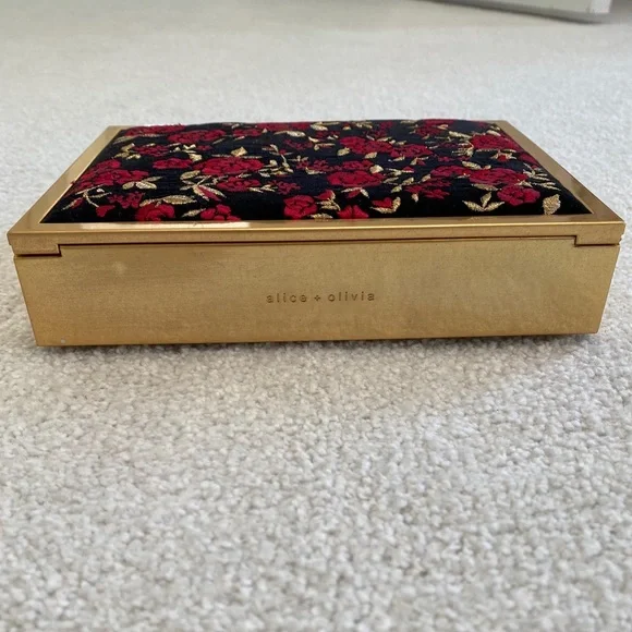 Alice + Olivia Darla Embroidered Box Clutch - Picture 10 of 10